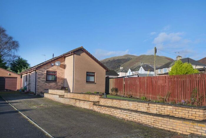 2 Bedroom House To Rent In Spinners Court, Tillicoultry, FK13