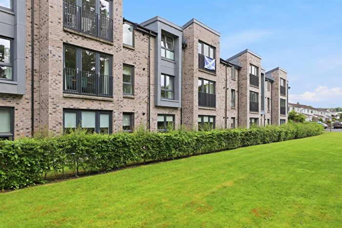 2 Bedroom Flat For Sale In Carrochan Gardens, Balloch, G83