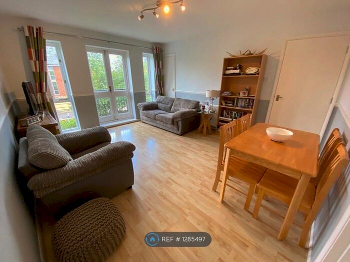 1 Bedroom Flat To Rent In Greenwich Court, St. Albans AL1