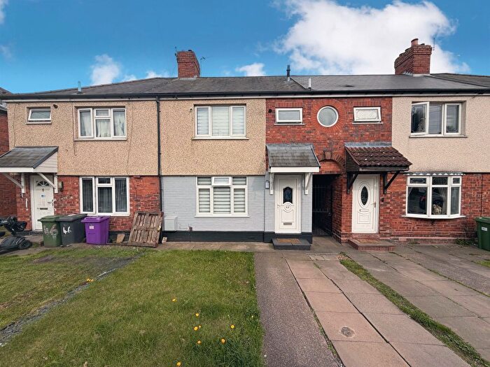 3 Bedroom Terraced House For Sale In Dickens Road, The Scotlands, Wolverhampton, WV10