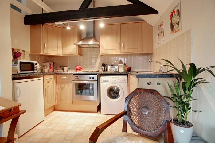 1 Bedroom Apartment To Rent In Princes Street, Reading, RG1