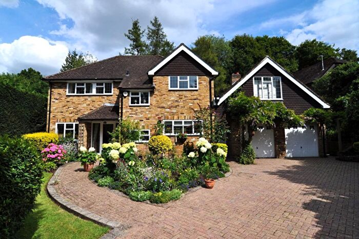 6 Bedroom Detached House For Sale In The Drive, Rickmansworth, WD3