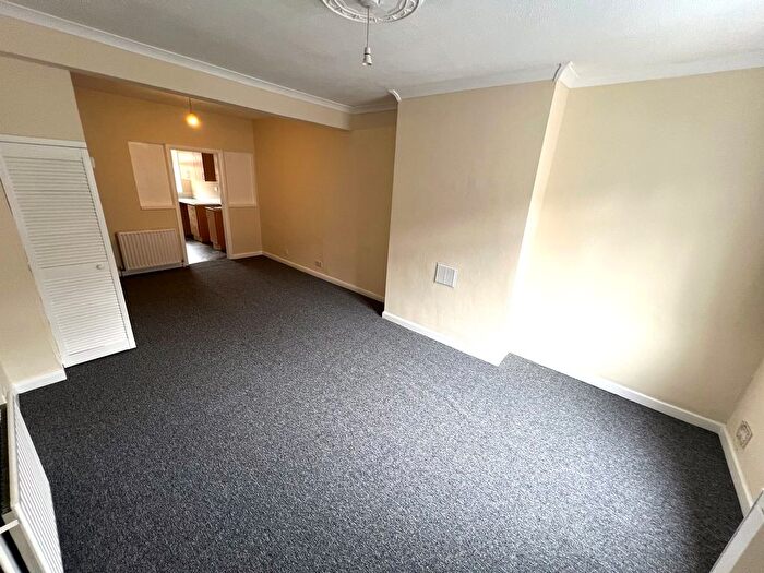 2 Bedroom Terraced House To Rent In Dorset Street, Hull, HU4
