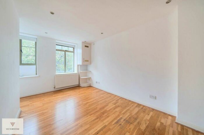 1 Bedroom Apartment To Rent In Bayham Street, Camden, London, NW1