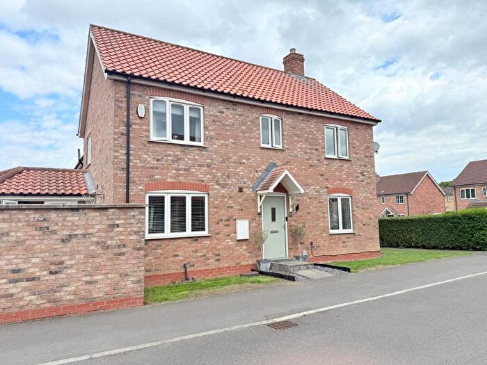 4 Bedroom Detached House For Sale In Saxonfields Drive, Stallingborough, DN41