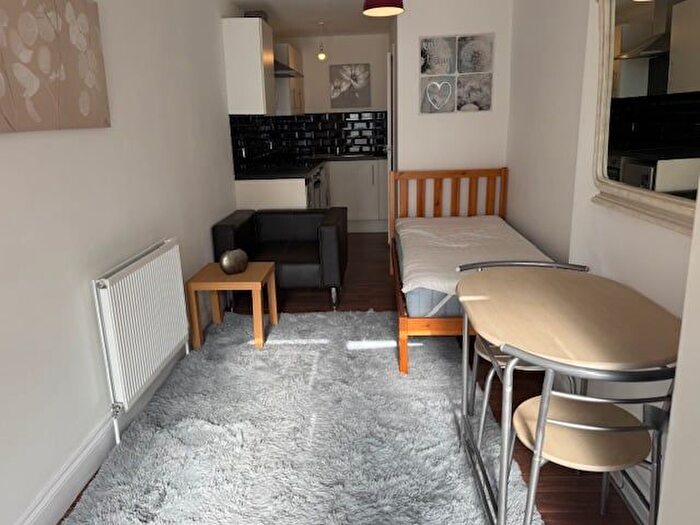 1 Bedroom Flat To Rent In Cavendish Gardens, Barking, IG11