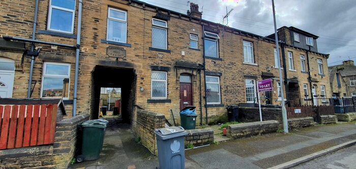 2 Bedroom Terraced House To Rent In Lorne Street, Bradford, BD4