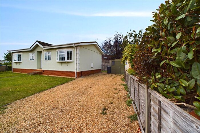 2 Bedroom Detached House For Sale In Quiet Waters Park, Hemingford Abbots, Cambridgeshire, PE28