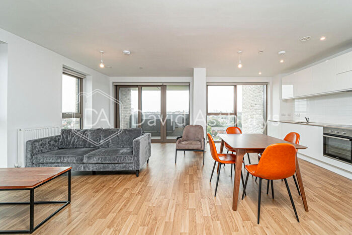 1 Bedroom Apartment To Rent In Seven Sisters Road, London, N15