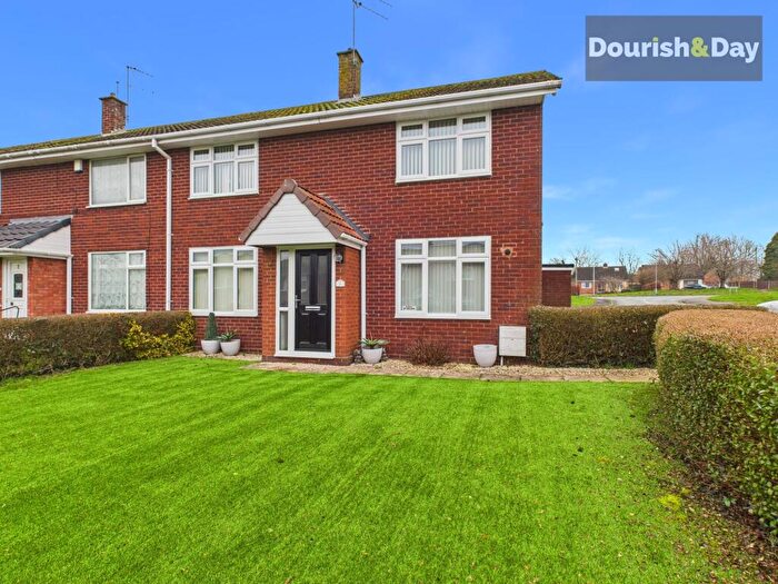 3 Bedroom End Of Terrace House For Sale In Woodtherne Close, Penkridge, ST19