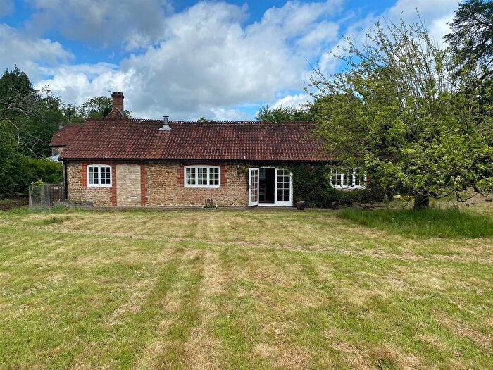 1 Bedroom Barn Conversion To Rent In Passfield Road, Passfield, Liphook, GU30