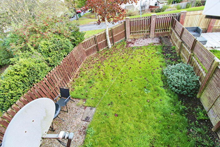 2 Bedroom Semi-Detached House For Sale In Turner Close, Ryton, NE40