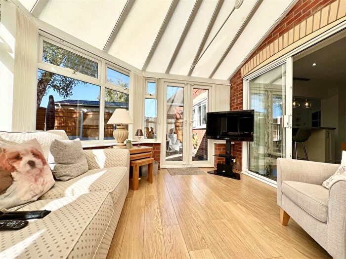 5 Bedroom Detached House For Sale In Hodgetts Drive, Hayley Green, Halesowen, B63