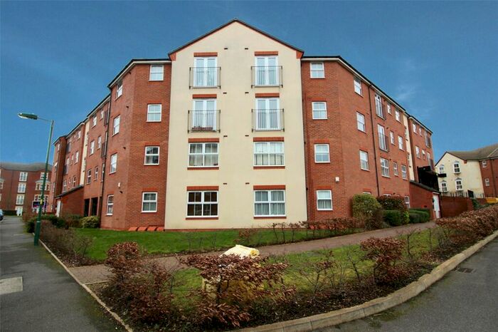 2 Bedroom Apartment To Rent In Wharf Lane, Solihull, B91