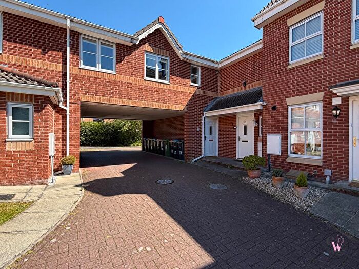 1 Bedroom Apartment For Sale In Thirlmere Close, Winsford, CW7