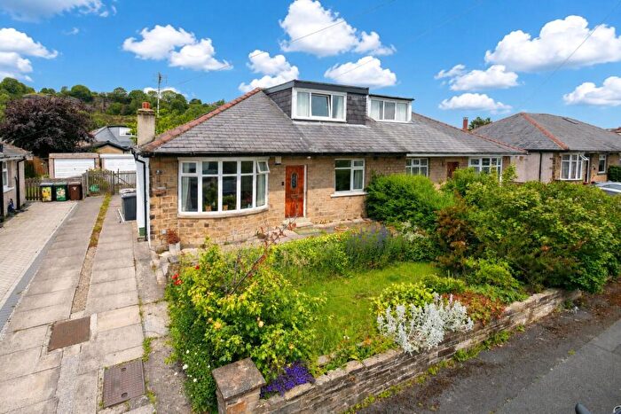 3 Bedroom Bungalow For Sale In Enfield Road, Baildon, Shipley, West Yorkshire, BD17