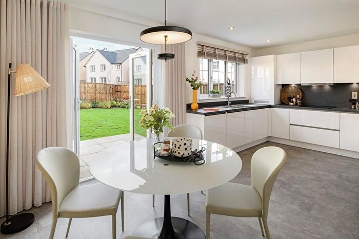 3 Bedroom End Of Terrace House For Sale In Eaglesham Road, Jackton, G75