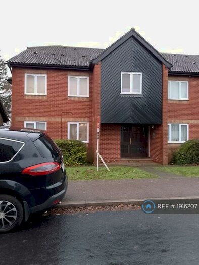 1 Bedroom Flat To Rent In Rodeheath, Luton, LU4