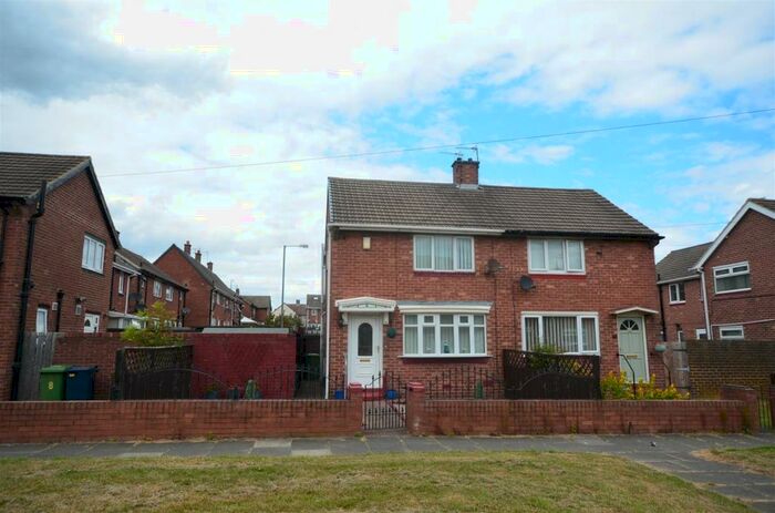 2 Bedroom Semi-Detached House To Rent In Cullercoats Square, Hylton Castle, Sunderland, SR5
