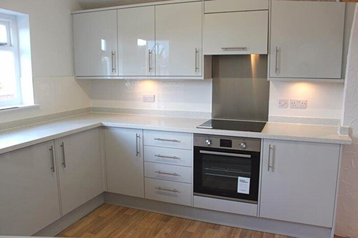 2 Bedroom Flat To Rent In Old Cheltenham Road, Gloucester, GL2