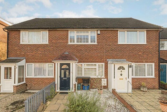 2 Bedroom Terraced House To Rent In Chelsea Close, Hampton Hill, Hampton, TW12