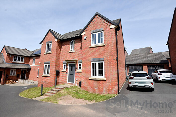 4 Bedroom Detached House For Sale In Cardinal Drive, Burbage, Hinckley, Leicestershire, LE10