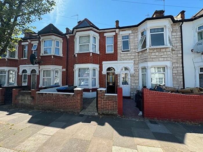 1 Bedroom Terraced House To Rent In Westminster Road, Edmonton, N9