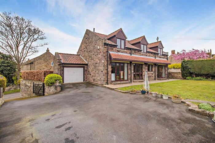 5 Bedroom Detached House For Sale In Church Lane, Old Ravenfield, Rotherham, S65