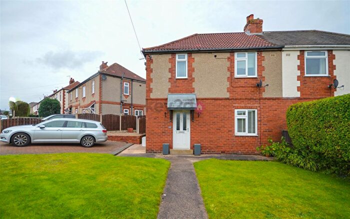 3 Bedroom Semi-Detached House To Rent In Church View, Barlborough, Chesterfield, S43