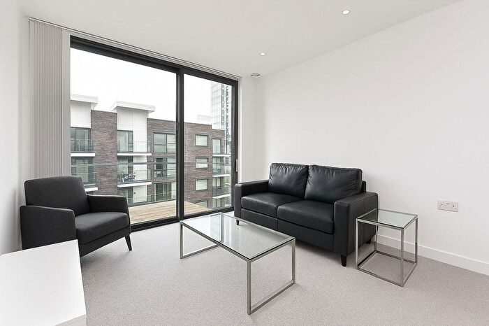 1 Bedroom Flat To Rent In Canter Way, Catalina House, E1