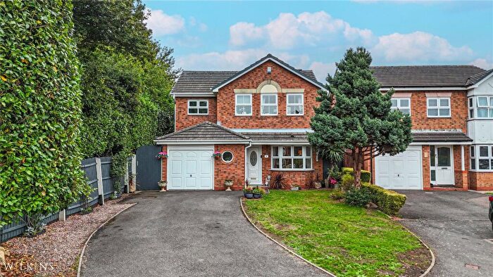 4 Bedroom Detached House For Sale In Filey, Amington, Tamworth, Staffordshire, B77