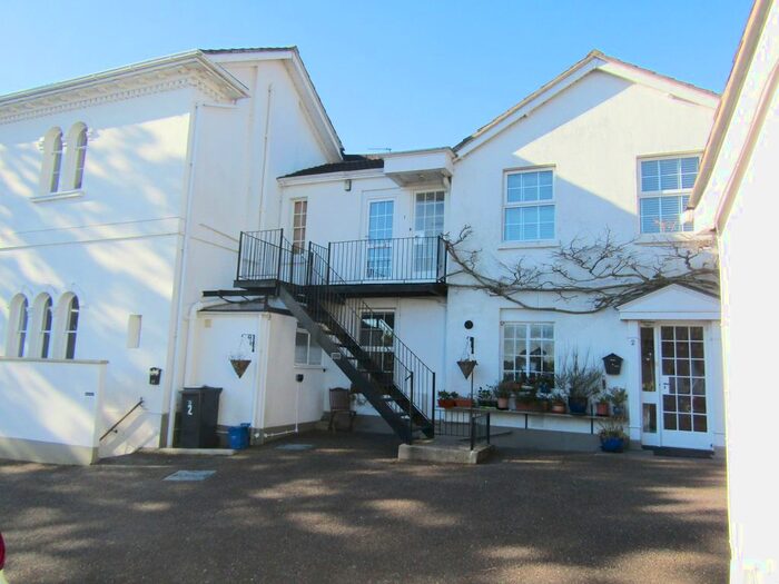 Studio To Rent In Woodleigh Road, Newton Abbot, TQ12