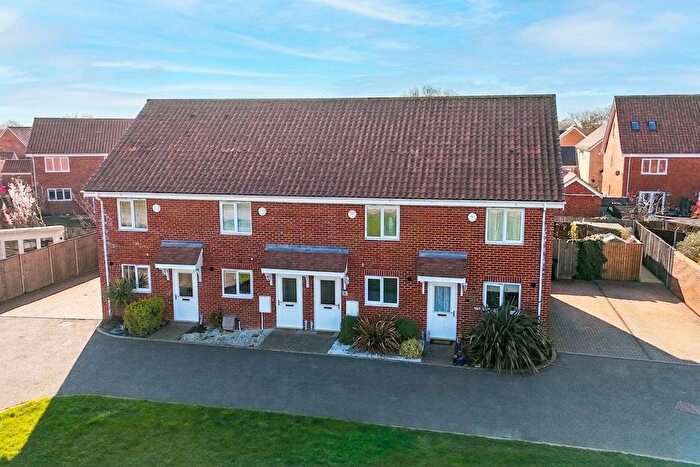 2 Bedroom Terraced House For Sale In Picton Close, Poringland, Norwich, NR14