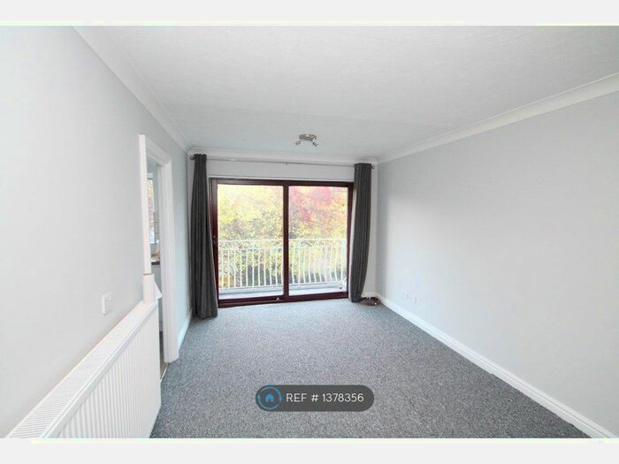 1 Bedroom Flat To Rent In Fleetwood Close, Croydon, CR0