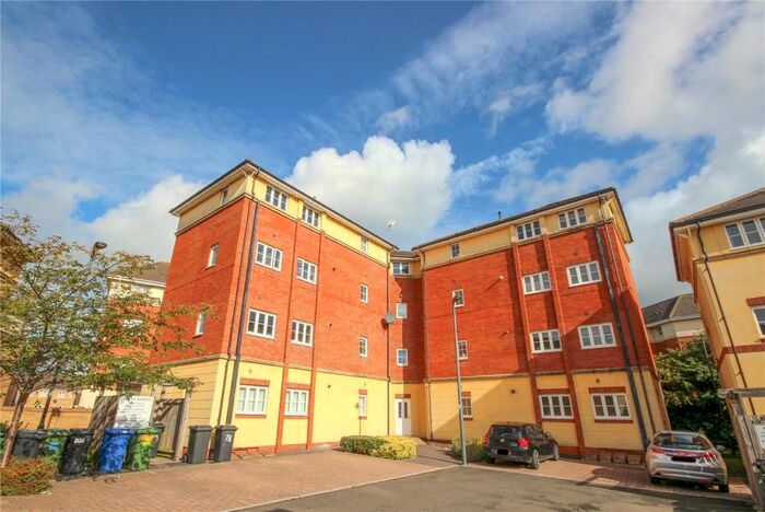 2 Bedroom Apartment To Rent In Shepherds Walk, Bradley Stoke, Bristol, BS32