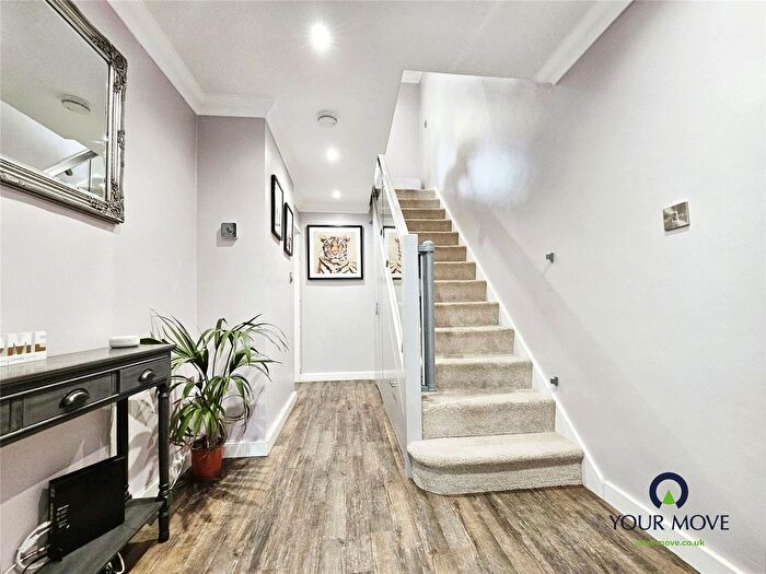 2 Bedroom End Of Terrace House For Sale In Mentmore Road, Ramsgate, Kent, CT12