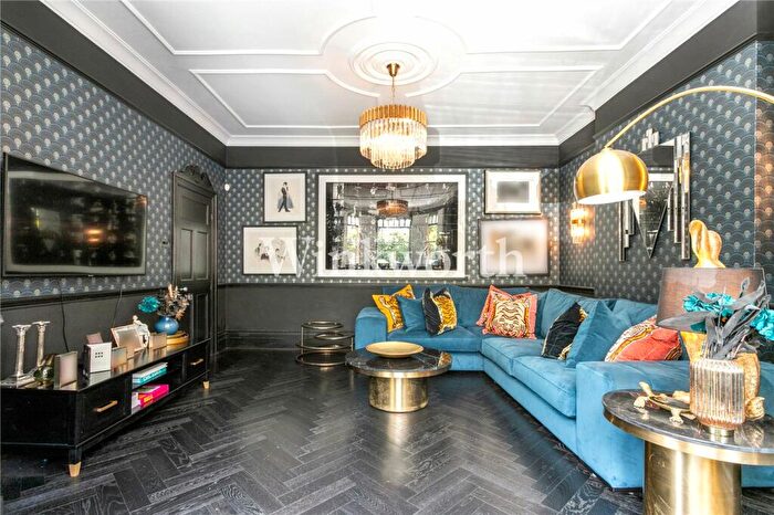 5 Bedroom Detached House To Rent In Old Park Road, London, N13
