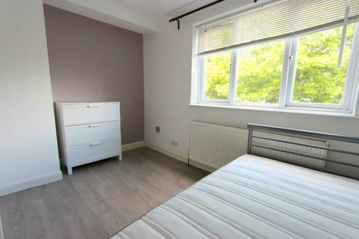 1 Bedroom House Of Multiple Occupation To Rent In Goldings Crescent, Hatfield, AL10