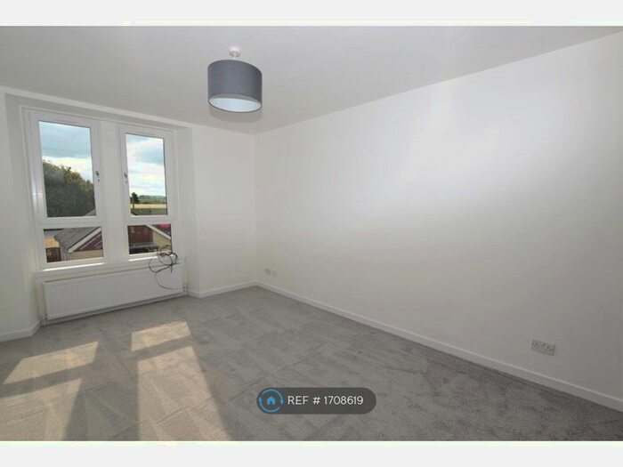 2 Bedroom Flat To Rent In King Street, Stonehouse, Larkhall, ML9