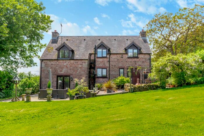 5 Bedroom Farmhouse For Sale In Cotton Bank, Cotton, Staffordshire Moorlands, ST10