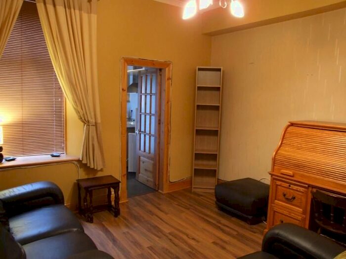 1 Bedroom Flat To Rent In Broomhill Road, The City Centre, Aberdeen AB10