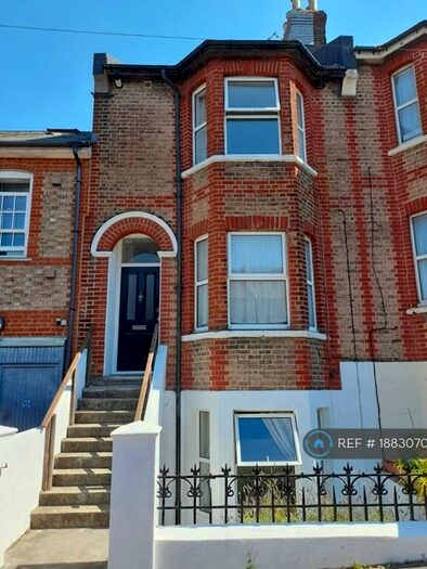 7 Bedroom Terraced House To Rent In Brading Road, Brighton, BN2