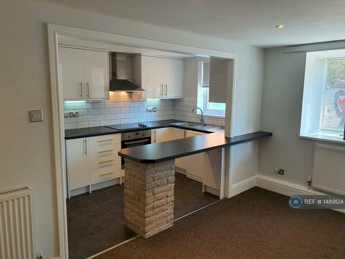 1 Bedroom Flat To Rent In Braithwaite Avenue, Romford, RM7