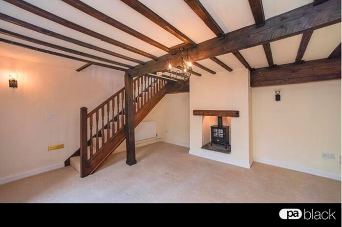 3 Bedroom House To Rent In North Road, Cowbridge, CF71