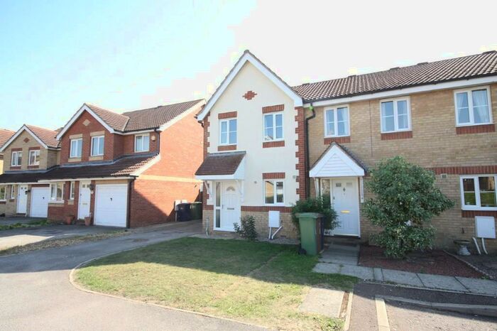 2 Bedroom End Of Terrace House To Rent In Cedar Avenue, Doddington, PE15