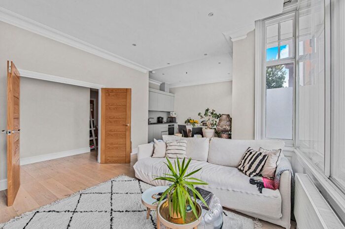 1 Bedroom Flat To Rent In West Hill, West Hill, SW15
