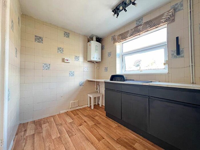 2 Bedroom Detached Bungalow For Sale In Westview Close, Leek, ., ST13