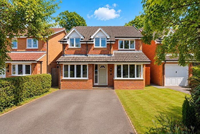 4 Bedroom Detached House For Sale In Wynches Farm Drive, St. Albans, Hertfordshire, AL4