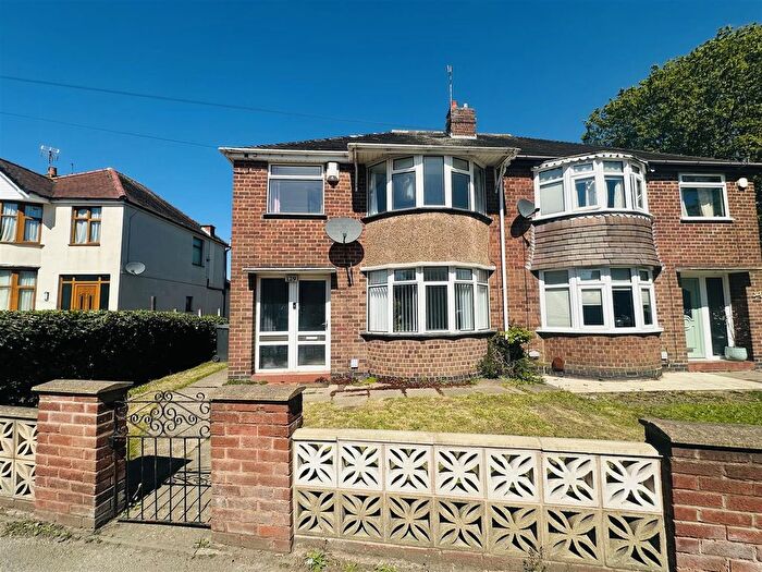 3 Bedroom Property To Rent In Heath End Road, Nuneaton, CV10