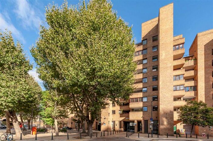2 Bedroom Flat To Rent In Hopton Street, London, SE1